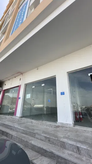 محل للإيجار في بوشر وشارع المها  Shops for rent in Bowsher and Al Maha street