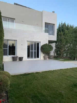 400 m2 3 Bedrooms Villa for Sale in Amman Dabouq