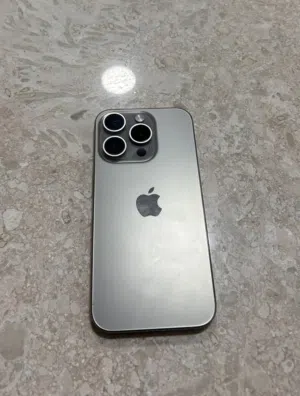 Apple iPhone 15 Pro 128 GB in Muscat