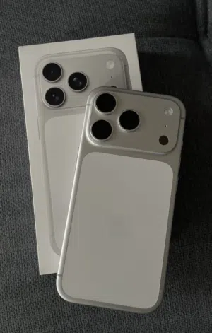 Apple iPhone 17 Pro 256 GB in Al Batinah