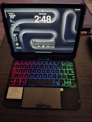 ipad mini 7 and case keyboard