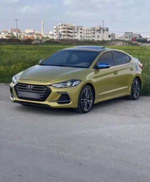 Used Hyundai Avante in Amman