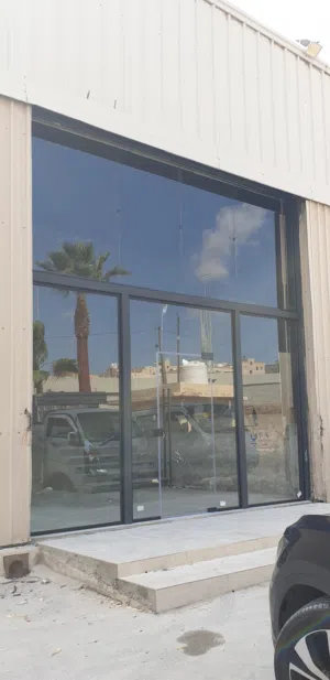 زجاج سيكوريت