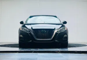 Nissan Altima 2019 SR  نيسان ألتيما 2019 SR