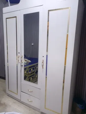 كنتور وميز وجرارات
