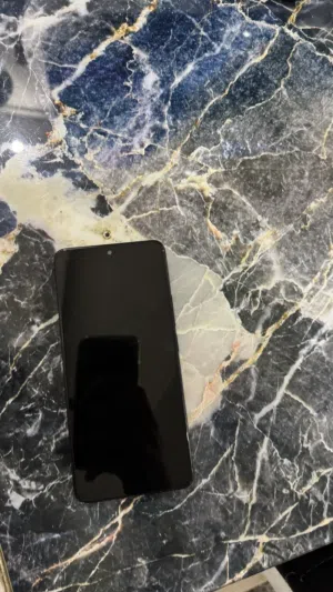 بوكو إف سته مغير شاشه فقط