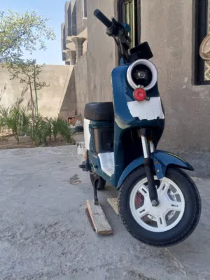 دراجه شحن ار9 مديل 2024 نضيف كلش والله مطلوب ولله الدراجه شحن ار 9 نضيفه كلش