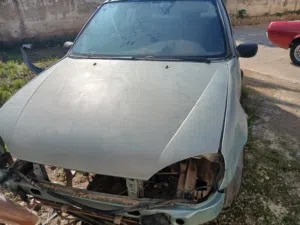 للقطع فورد فستا