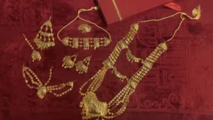 طقم ذهب بلوشي