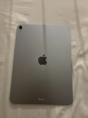 Apple iPad Air 11 128 GB in Jeddah