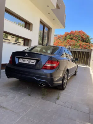 C350 الله يبارك