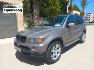 بي ام دبليو اكس فايف 2004 محدثه 2006 فحص كامل بسعر مغري قابل للبدل والاقصاط