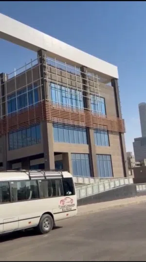 محل تجاري استلام فوري  للبيع