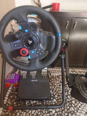 لوجستيك مع جير بحالة ممتازة لم يتم استعماله الا مره واحده