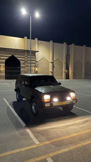 جيب شروكي مديل 1995 خليجي