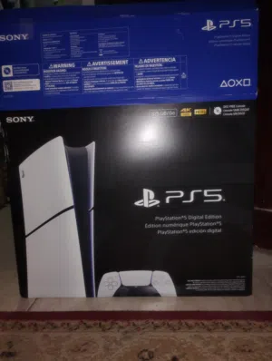 كرتون PS5 أصلي كامل مع الفلينات للبيع حط سعرك وشيل