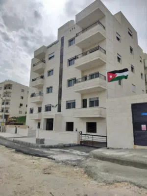 شقق مميزة للبيع في البيادر (خربة سارة)