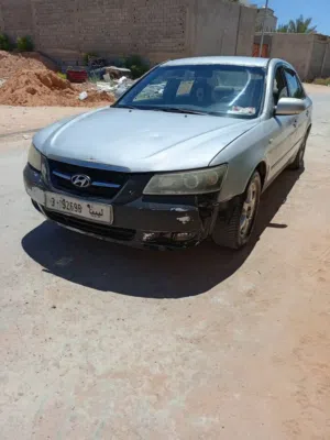 للبيع سوناتا 2006