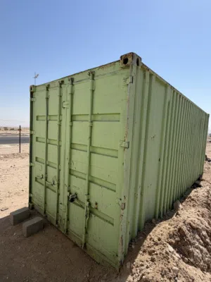 كونتينر الحجم الصغير نظيف
