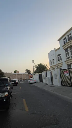 10000 ft² 5 Bedrooms Villa for Rent in Sharjah Al Riqqa