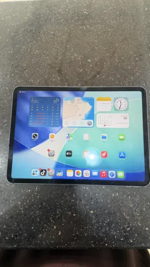 Apple iPad Pro 11 64 GB in Muscat