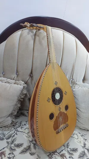 عود زرياب شامي (1)