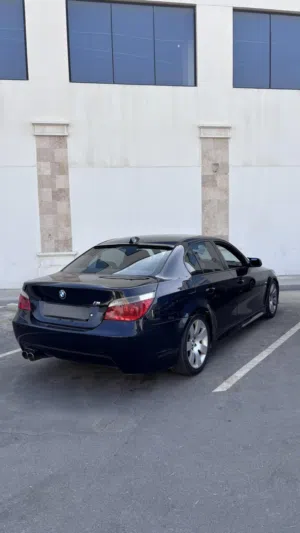 Bmw e60 (525i)