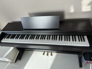 Yamaha piano Arius YDP-105