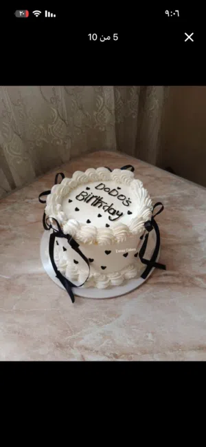 ميني كيك ترندي بالشكل اللي عايزه تكفي 4 أفراد تحفه تقدر تخلي عيد ميلادك مناسبه الكيكه بتتاكل