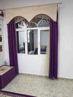 للبيع كراسي