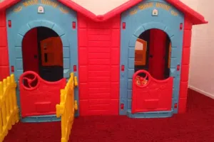 منزل اطفال في حاله ممتازة