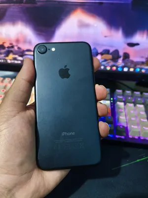 Apple . iPhone 7 . 128 GB1