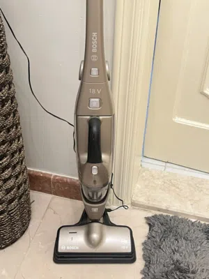 مكنسه بوش شبه جديده لاسلكيه