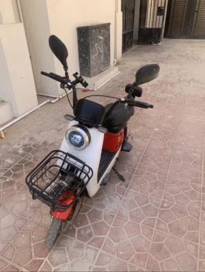 درجة كهرباء جديداستخدام اقل من 3 شهور بس 2025 سرعة 50