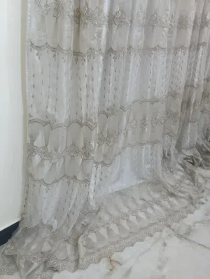 بردات عدد 2كل قطعه 4 متر استعمال كلش قليل جدد