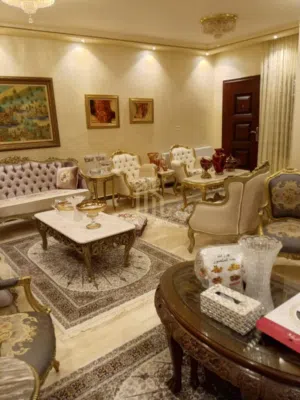 تملك عقار مميز في أم السماق شقة أرضيه 190م وتشطيب راقي جدا فلل  بسعر مميز / ref 9721