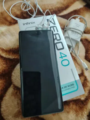 lnfinix Zero 40