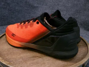 Under armour low curry 3 phoenix fire