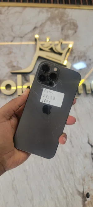 عرطه ايفون 13 برومكس ذاكره 256GB بطارية 100% شريحتين  الغطاء الخارجي يتبدل ب 50 ريال سعودي