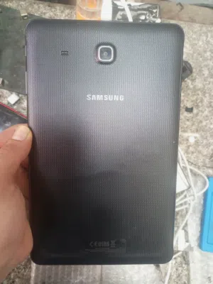 تابلت سامسونج جالاكسي تاب أيه 7 إنش بحالة جيدة بسعة 32 جيجابايت