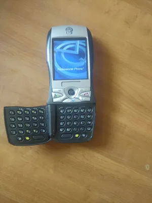Used vintage phones of different brands