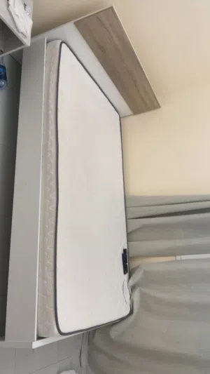 تخت مع كبت من دانوب هوم