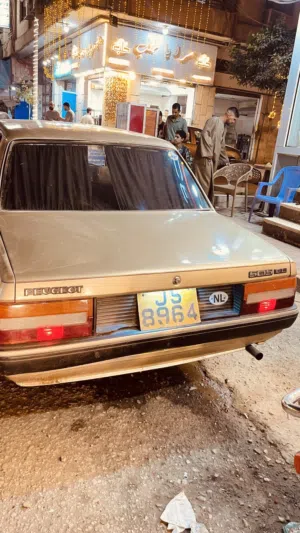 Peugeot . 505 . 1980 . Used4