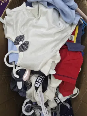 مجموعة ملابس اطفال بنات واولاد من عمر صفر ال سنة ونصف