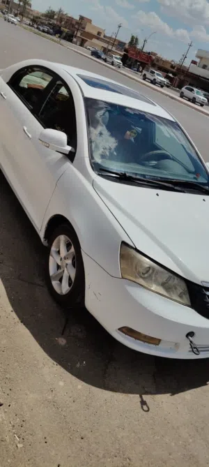 Emgrand للبيع