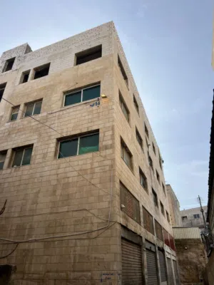 مخازن و طوابق مشاغل للايجار القوسمة نزول المدارس
