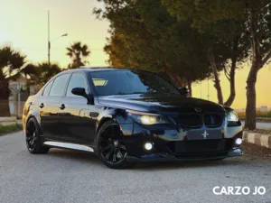 BMW M5  E60 MANUAL .. بي ام الرمش جير عادي ام تكنك
