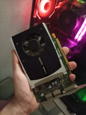 كرت شاشة نفيديا بحالة جيدة جدا