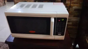 غسالا ميكرويف مستعمل 20 لتر الحجم الصغير شغال 100%