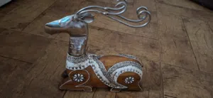 ديكور فخمة على شكل غزال – تصميم تراثي مميز